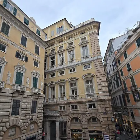 Fossatello Apartment *